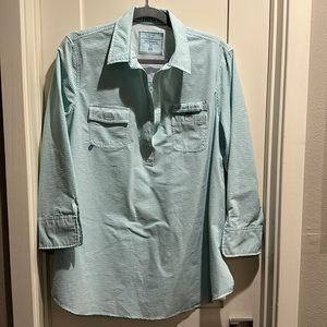 Never worn! Vineyard Vines cover up